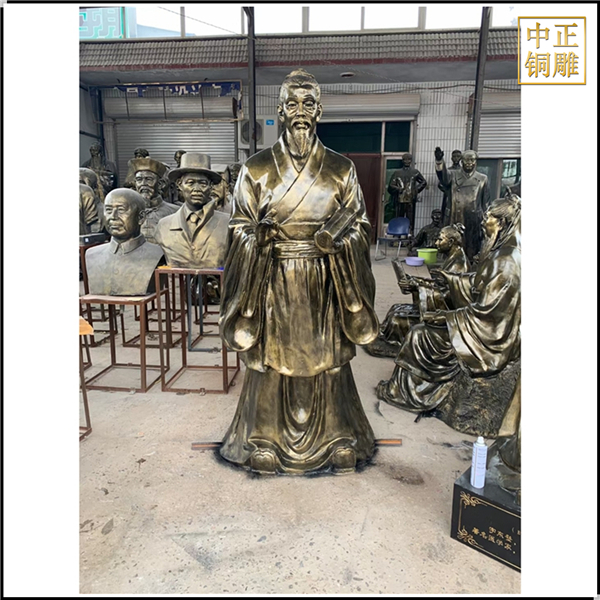 孔子手拿書(shū)卷銅雕塑.jpg 孔子手拿書(shū)卷銅雕塑.jpg