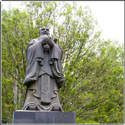 至圣孔子校園銅像