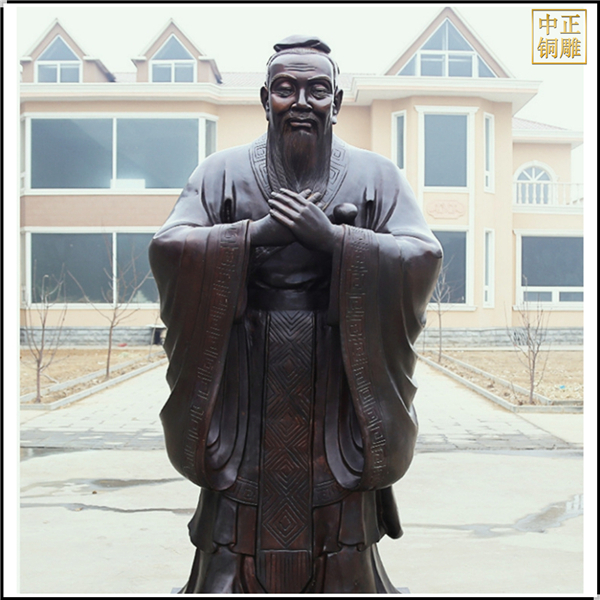 廣場(chǎng)孔子銅雕塑.jpg 廣場(chǎng)孔子銅雕塑.jpg